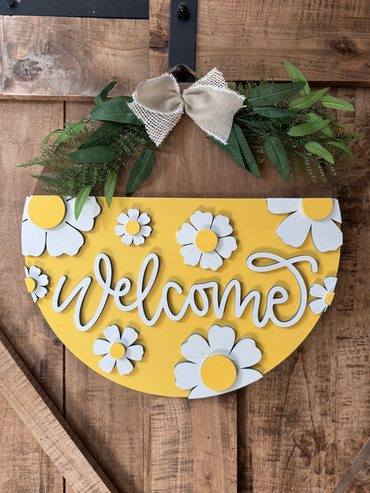 Summer Yellow Daisy Round