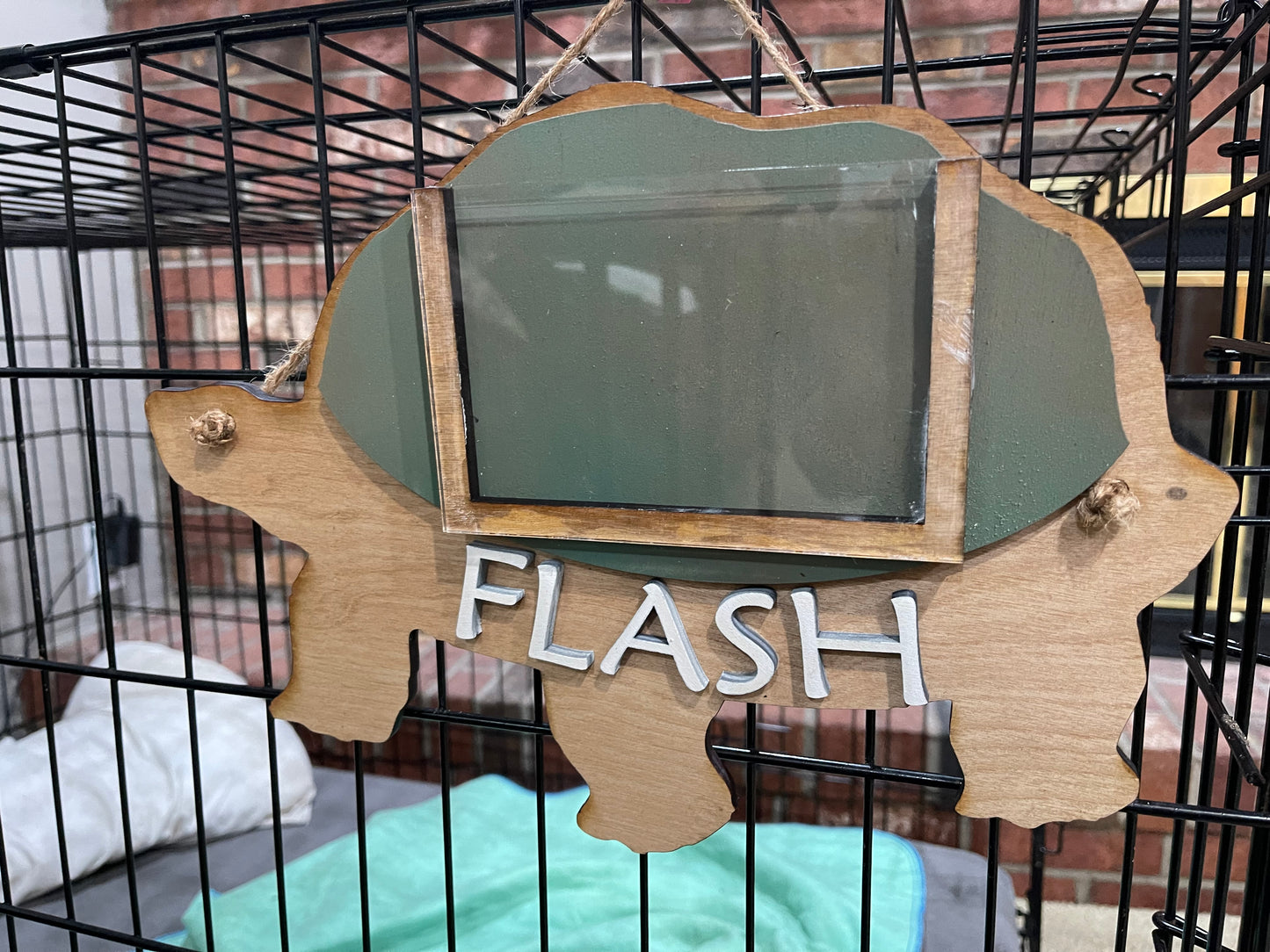 Animal Cage Picture Holder