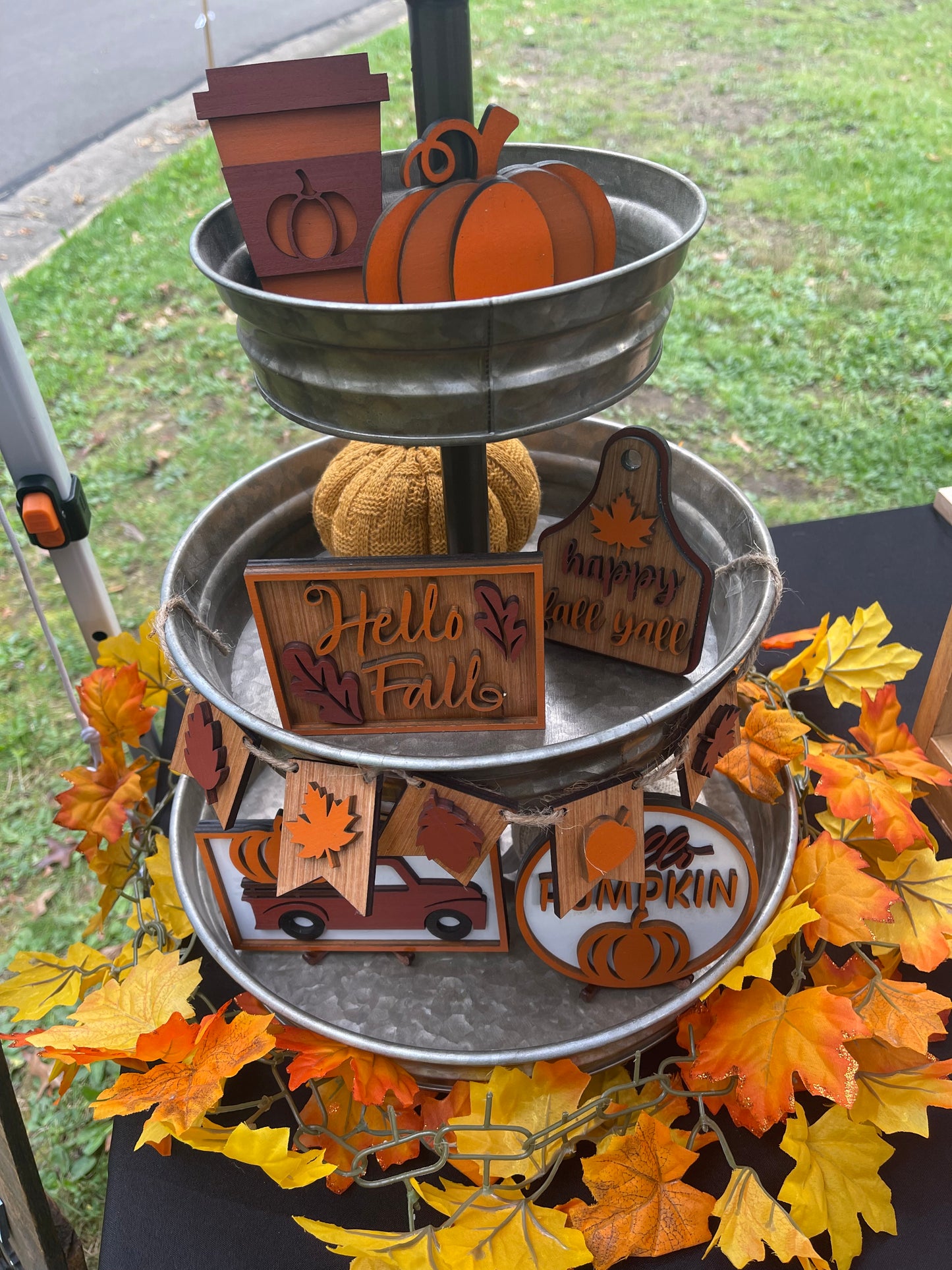 Fall Tier Tray Set