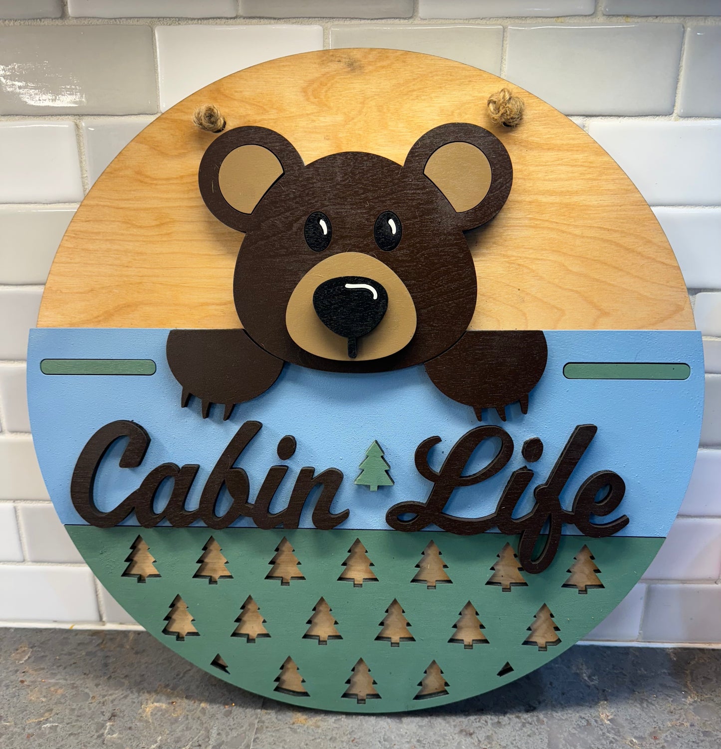 Cabin Life Round Sign